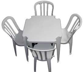 LOCAÇÃO MESA E CADEIRAS